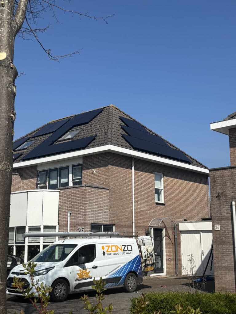 Zonnepanelen plaatsen